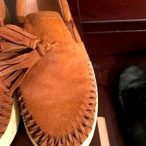 J/slides slip on seude sneakers size 6